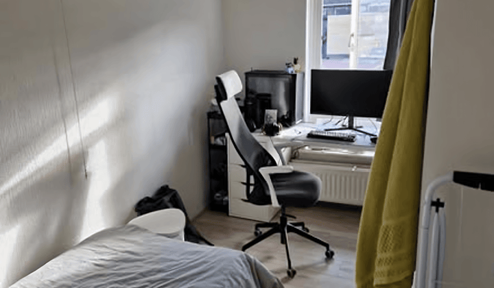 Kamer · €619,-