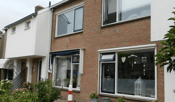 Huis · 95 m² · €764,-