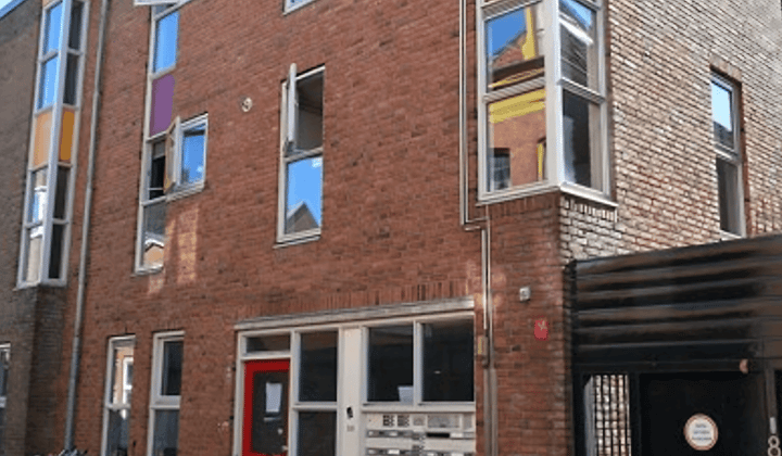 Kamer · 27 m² · €845,-