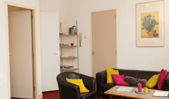 Kamer · 38 m² · €1228,-