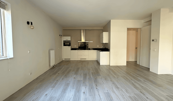 Appartement · 75 m² · €1800,-