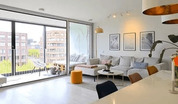 Appartement · 95 m² · €2495,-