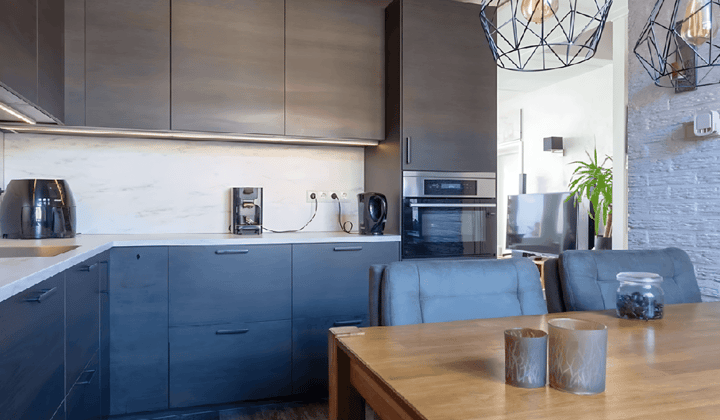 Kamer · 12 m² · €649,-