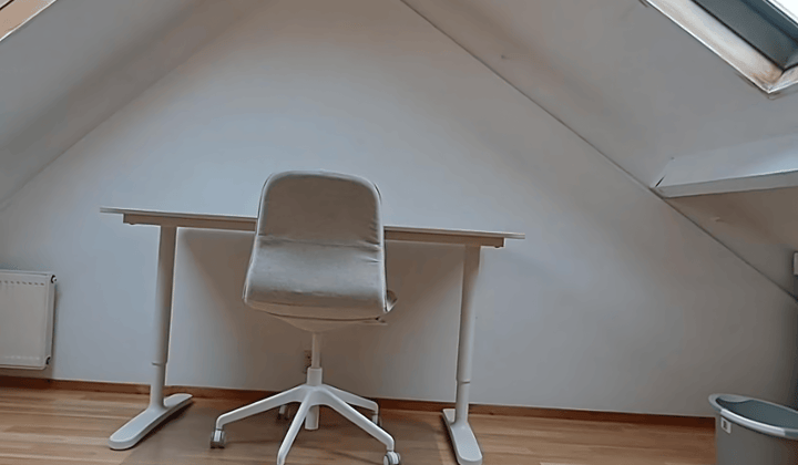 Kamer · 10 m² · €545,-