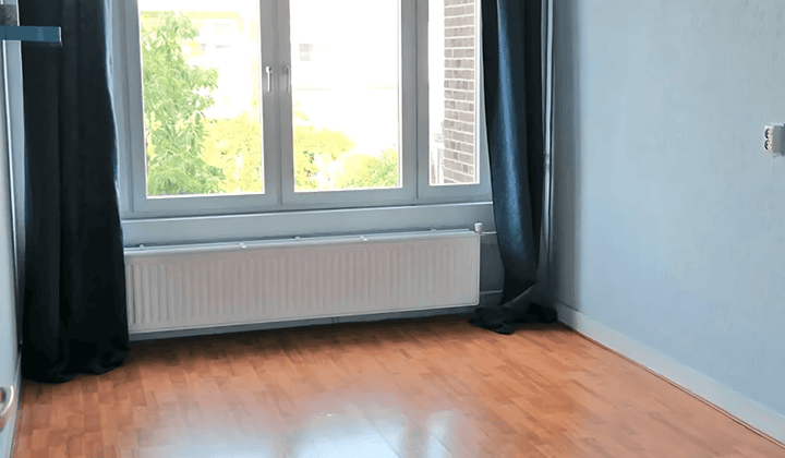 Kamer · 16 m² · €670,-