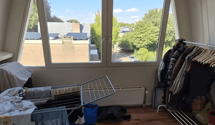 Huis · €800,-