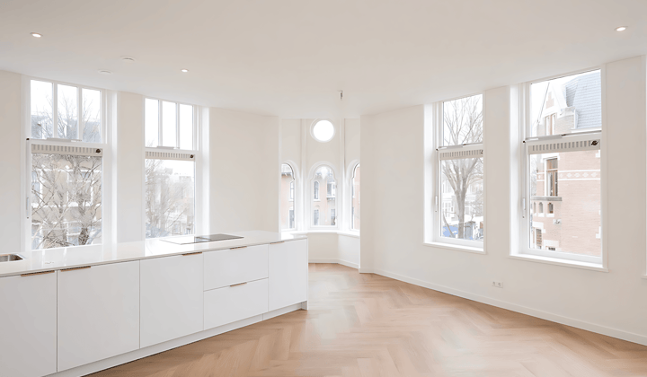 Appartement · 81 m² · €2550,-