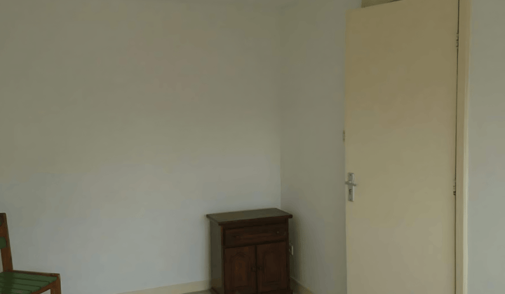 Kamer · 12 m² · €455,-