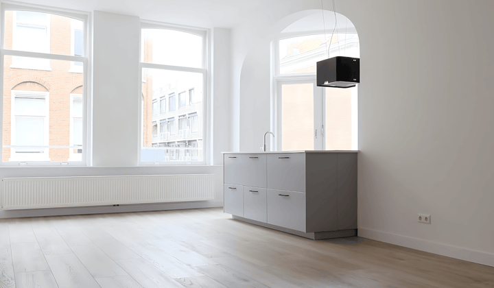 Appartement · 91 m² · €2450,-