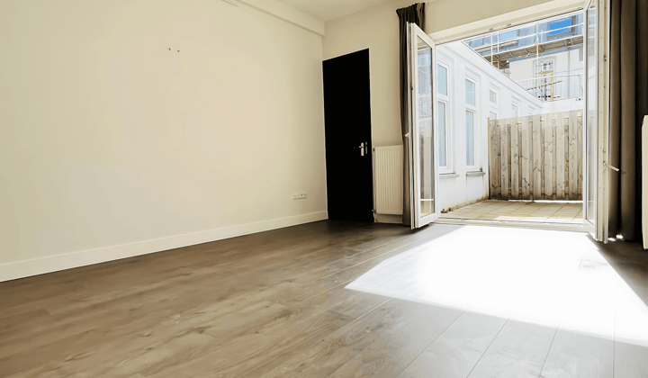 Appartement · 37 m² · €1013,-