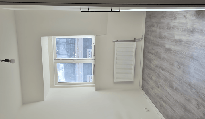 Studio · 30 m² · €1000,-