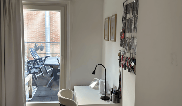 Kamer · 7 m² · €325,-