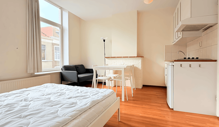 Studio · 20 m² · €629,-