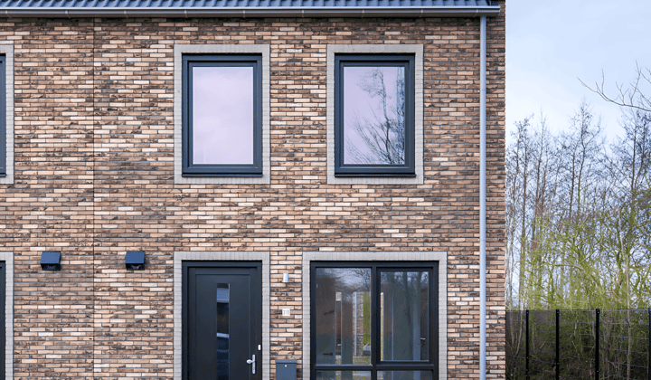 Huis · 109 m² · €1585,-