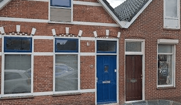 Huis · 75 m² · €967,-