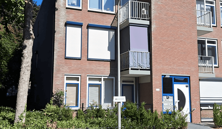 Appartement · 43 m² · €713,-