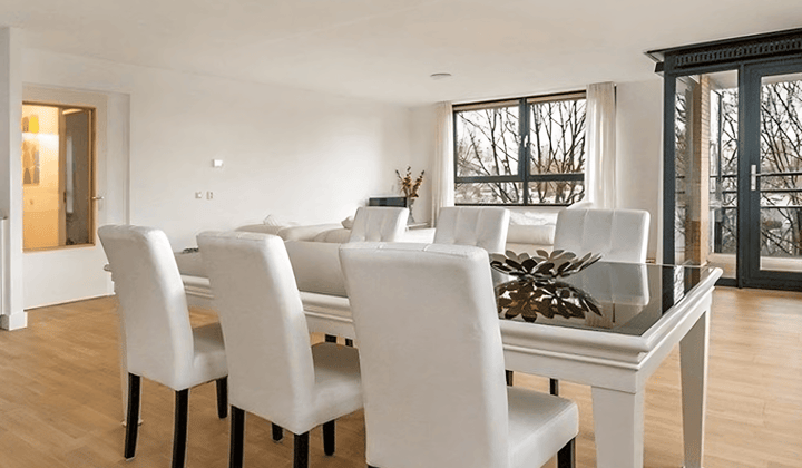 Appartement · 100 m² · €2900,-