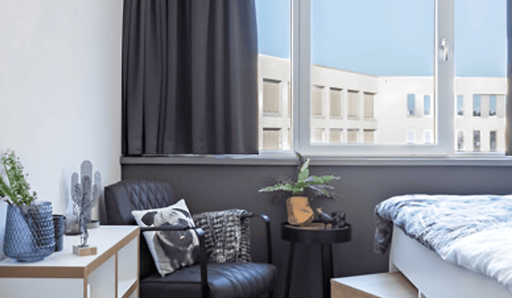 Appartement · 45 m² · €1025,-