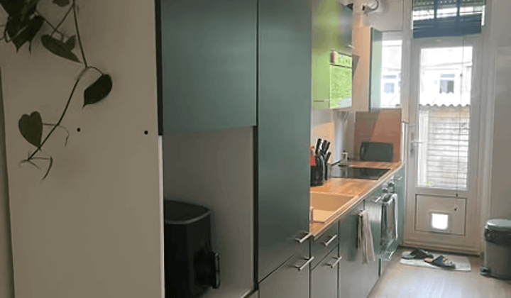 Kamer · €800,-