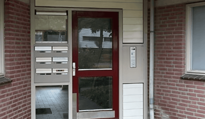 Appartement · 64 m² · €498,-