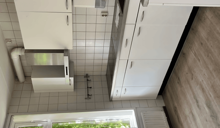 Anti Kraak · 80 m² · €320,-