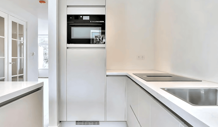 Appartement · 106 m² · €3450,-