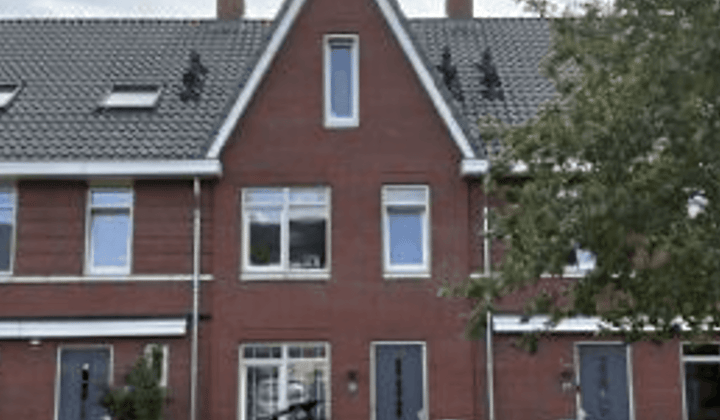 Huis · 128 m² · €1580,-