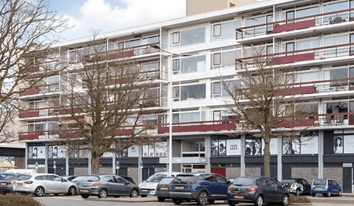Kamer · 11 m² · €421,-