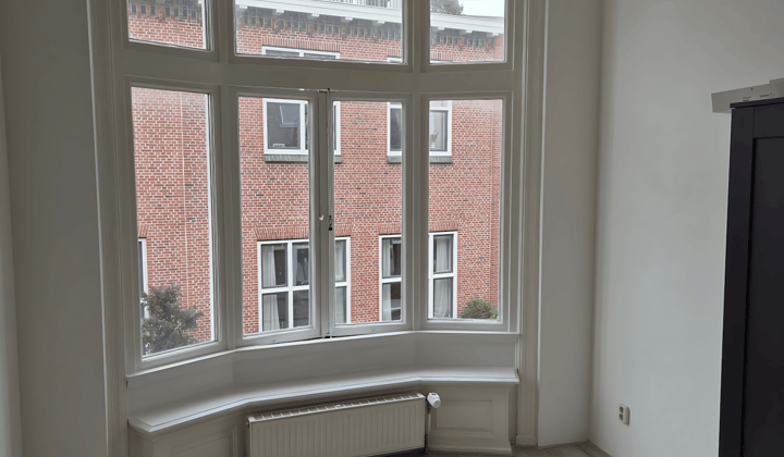 Kamer · 15 m² · €665,-