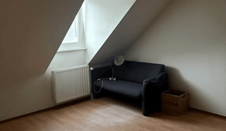 Kamer · 14 m² · €570,-