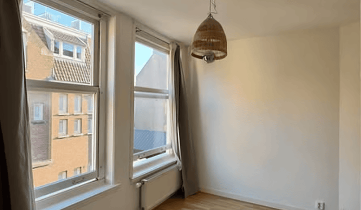 Kamer · €1450,-