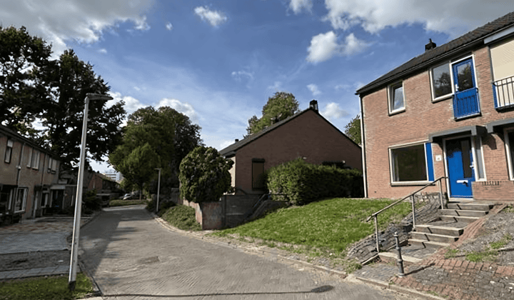 Huis · 55 m² · €932,-