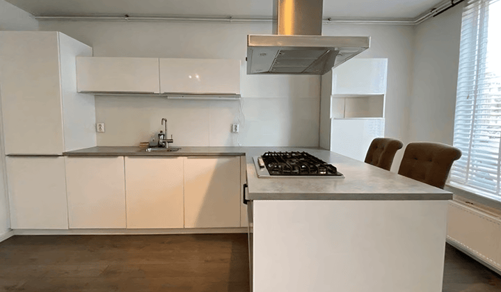 Appartement · 64 m² · €2350,-