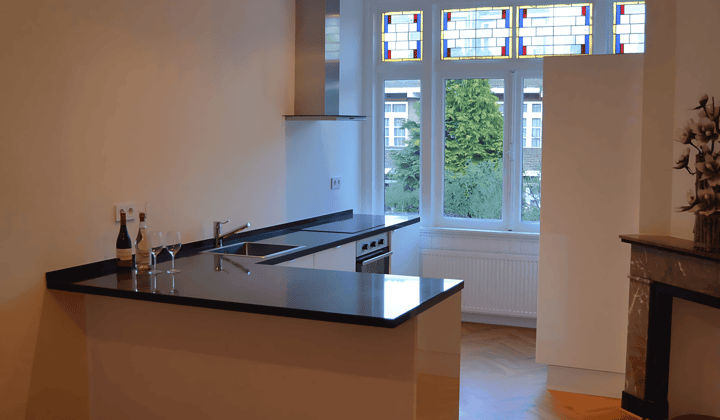 Appartement · 85 m² · €2250,-