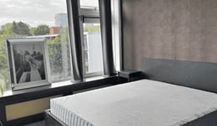 Appartement · €2400,-