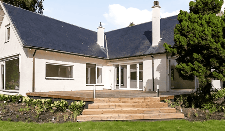 Huis · 242 m² · €6500,-