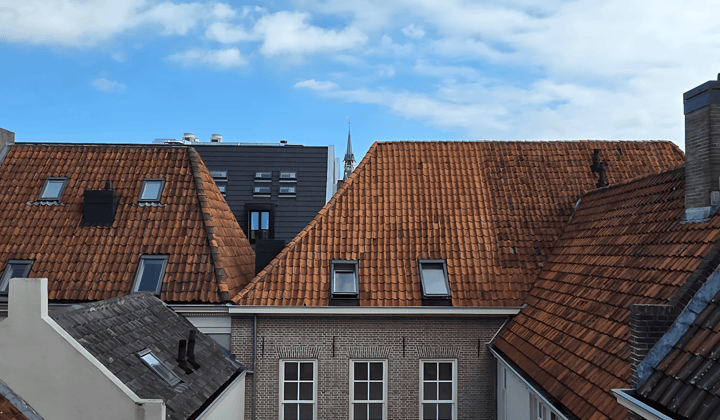 Appartement · 43 m² · €1093,-
