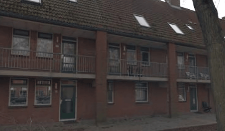 Huis · 66 m² · €764,-