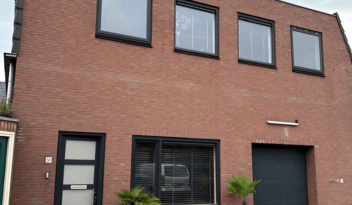 Appartement · 130 m² · €1950,-