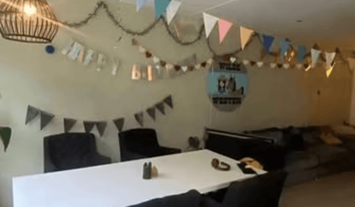 Kamer · 16 m² · €811,-