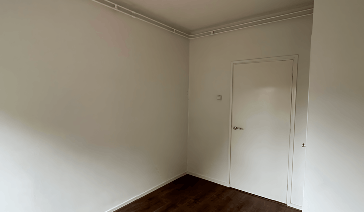 Kamer · 15 m² · €770,-