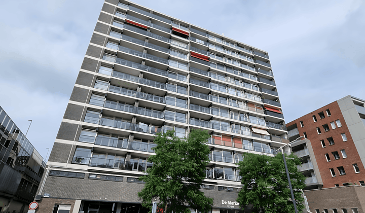 Appartement · 103 m² · €1200,-