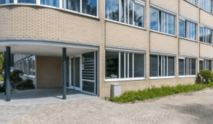 Appartement · 60 m² · €642,-