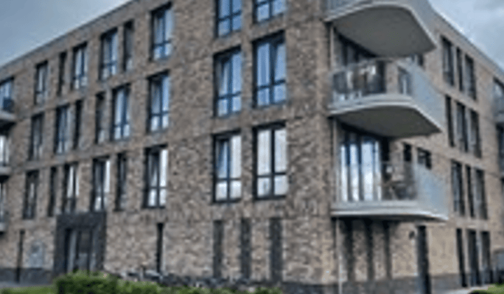 Appartement · 97 m² · €1800,-