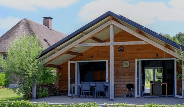 Huis · 80 m² · €2334,-