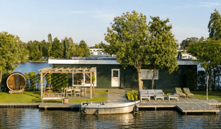 Woonboot · €8684,-