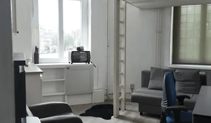 Kamer · 17 m² · €552,-