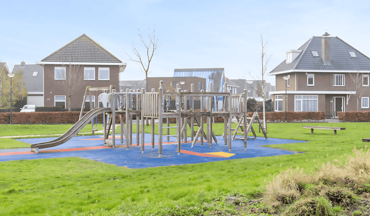 Huis · 122 m² · €1750,-