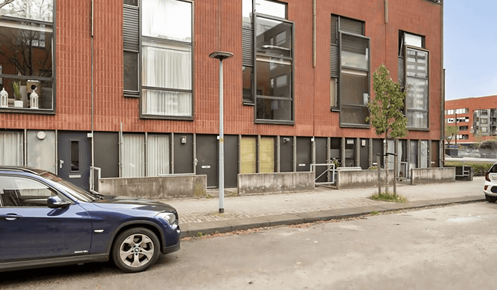 Huis · 151 m² · €4500,-