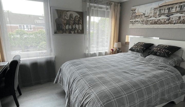 Kamer · €1390,-